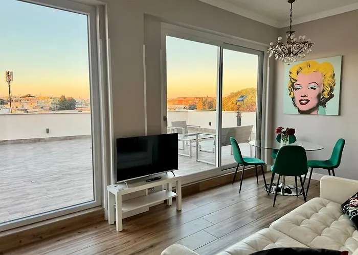 Charming Panoramic Apartament